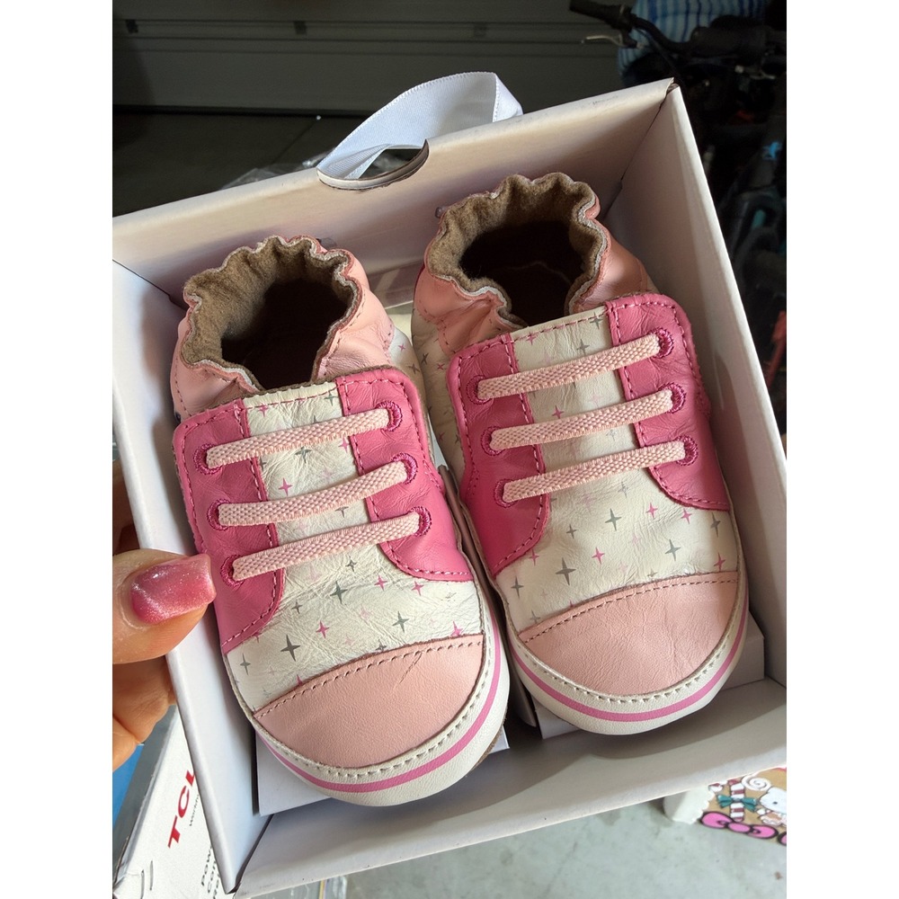 Robeez Pink and White Baby Walker Shoes 12-18M